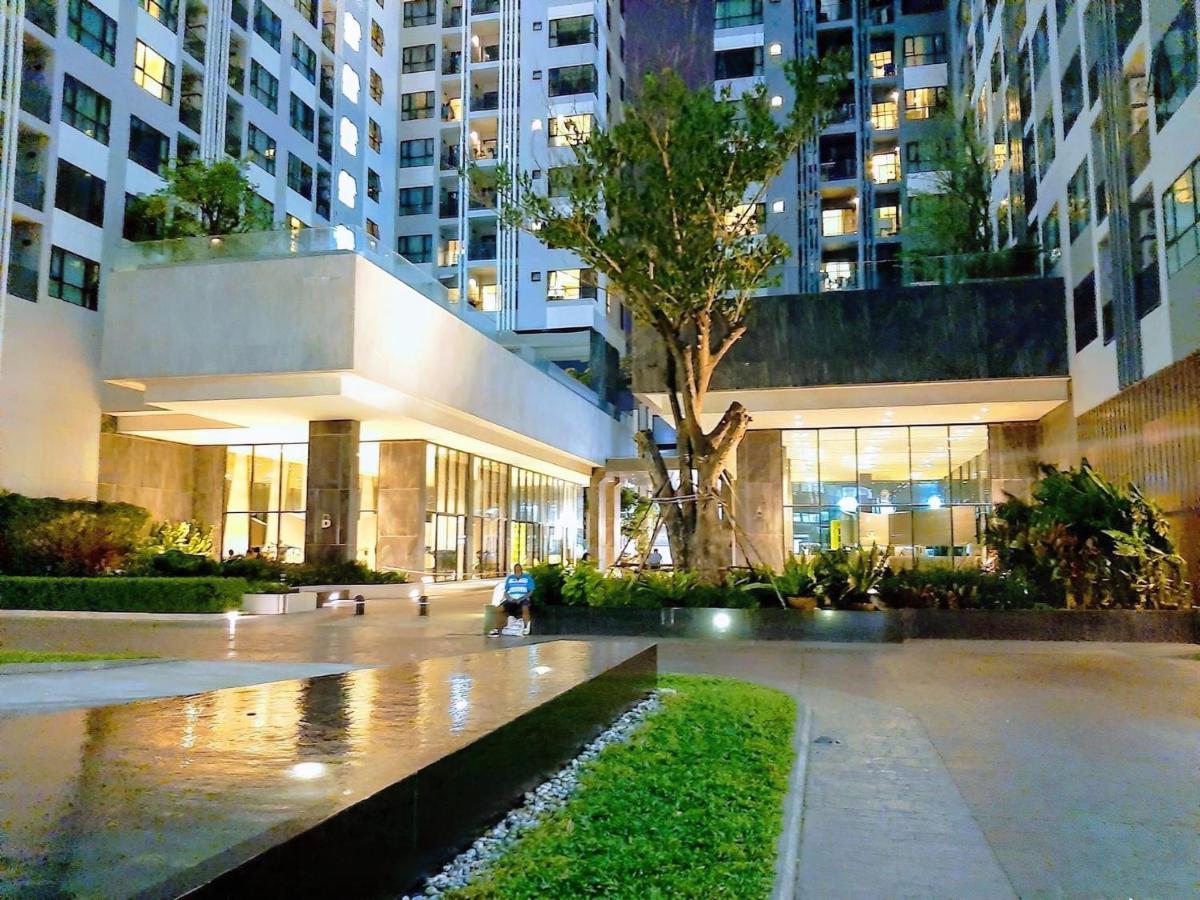 The Base Central Pattaya By Wwc Exterior foto