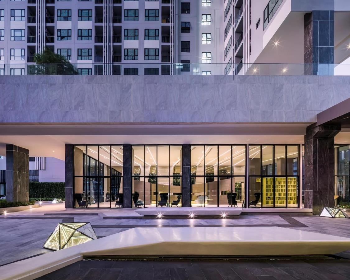 The Base Central Pattaya By Wwc Exterior foto